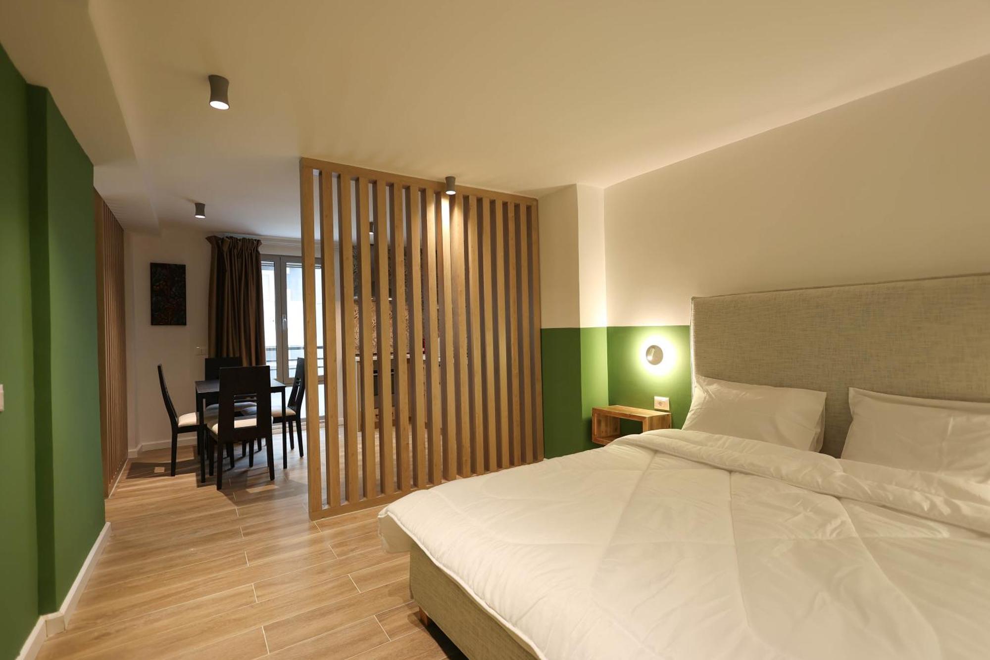 Grandstay Studios Durrës Exteriör bild